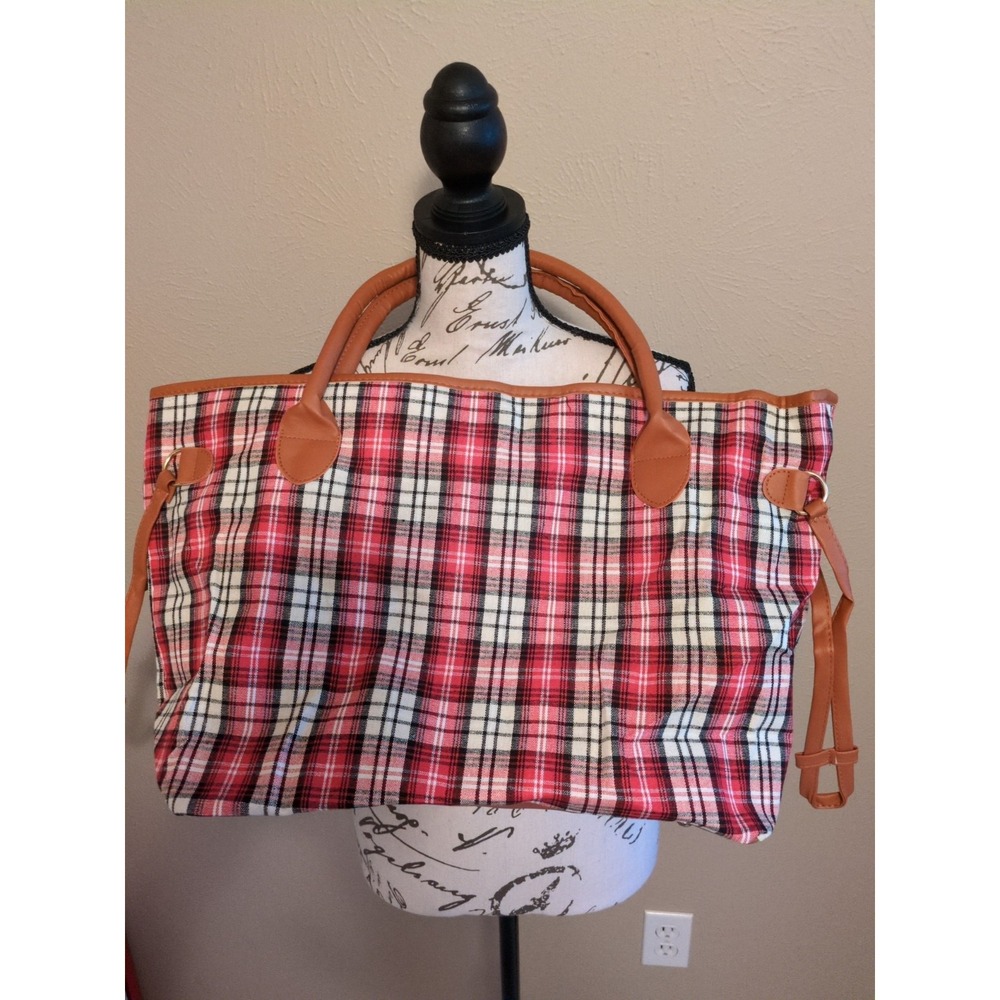 Threaded Pear Bag Red Plaid Gold Accents Brown Trim